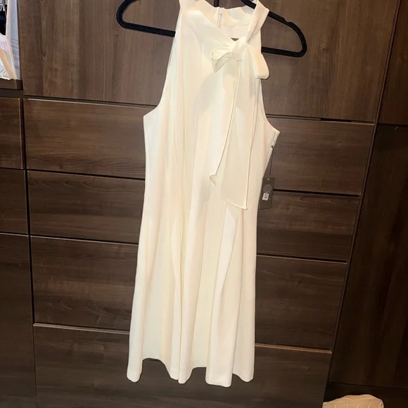 Vince Camuto Ivory Halter Bow Midi Dress - Picture 2 of 9